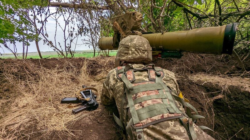 Українські захисники продовжують давати відсіч окупантам
