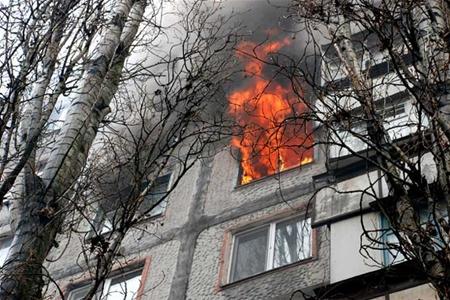 Пожежа, що ледь не забрала життя десятирічного хлопчика, сталася 5 травня у будинку № 55 по вулиці Івана Франка у Хмельницькому.