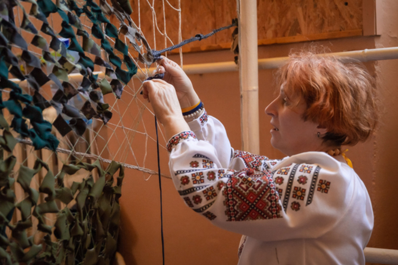 Тетяна Бойчук випробувала вже різні методики плетіння москітних сіток