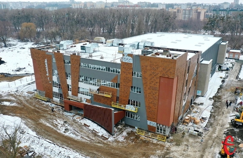 Будівництво Палацу спорту триває з березня 2019 року