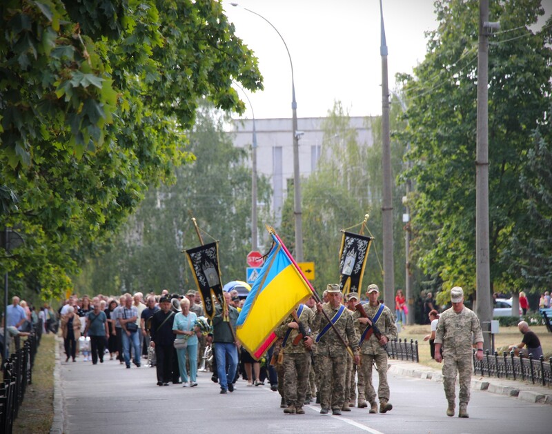 З полеглими воїнами попрощалися в громадах області