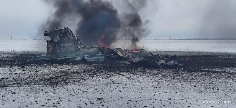 Російські загарбники вже втратили орієнтовно 39 літаків і 40 гелікоптерів