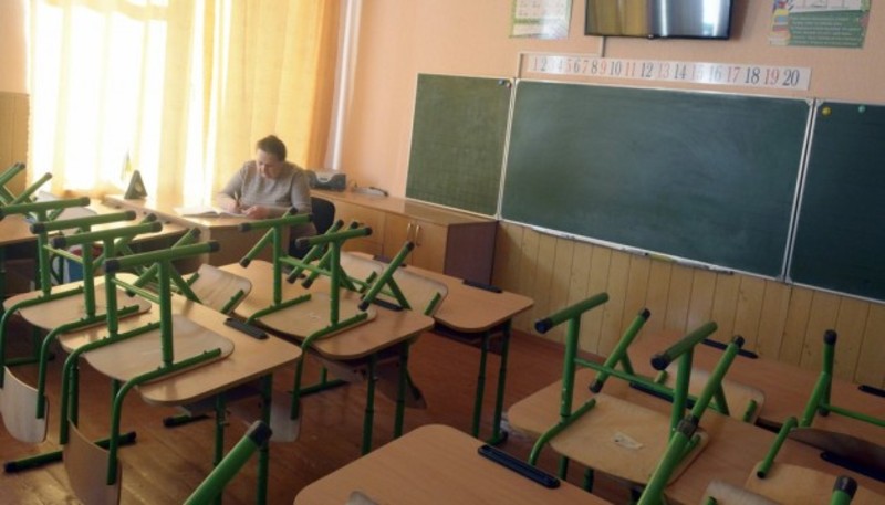 Епідемічний поріг перетнули ще шість навчальних закладів Хмельницького