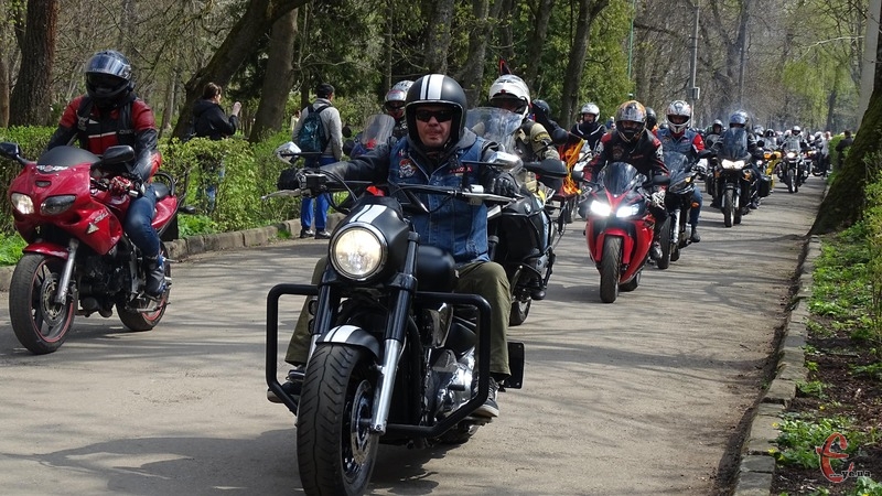 Гучна колона мотоциклістів знову проїде вулицями міста