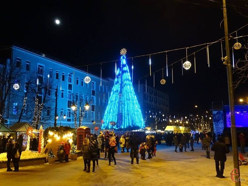 У Хмельницькому завершились новорічні святкування цієї зими