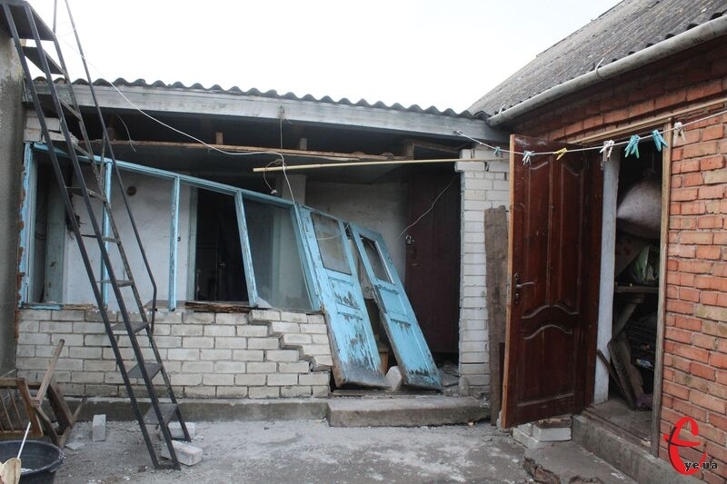 Кожен українець, житло якого було пошкоджене внаслідок бойових дій після 24 лютого 2022 року, має право на відшкодування збитків