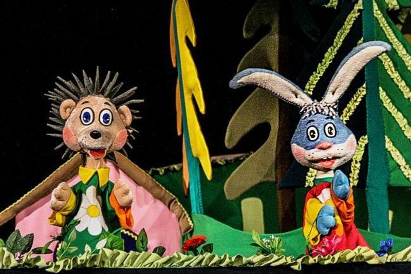 Вистава для дітей у театрі ляльок. (Автор: gorod.cn.ua)