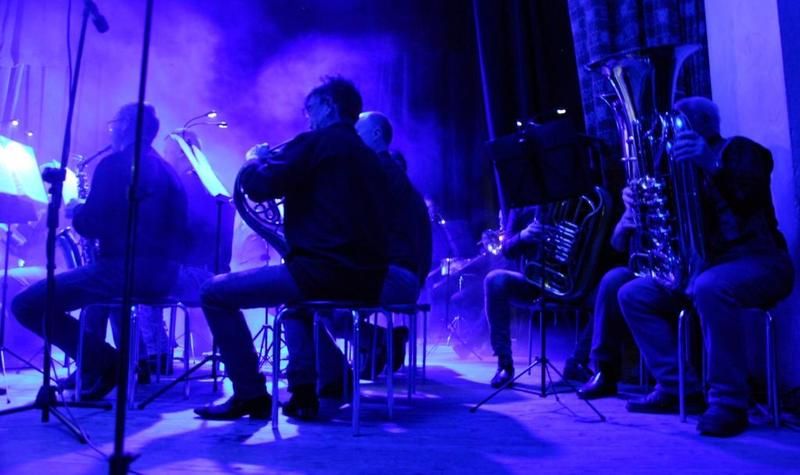 У виконанні Хмельницького муніципального естрадно-духового оркестру (Автор: https://kult.km.ua)