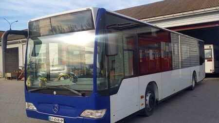 Автобуси запустить перевізник ТОВ «Хмельницьке таксі»