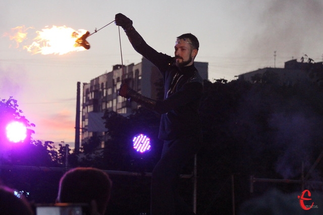 Вогняне шоу на День міста у Хмельницькому