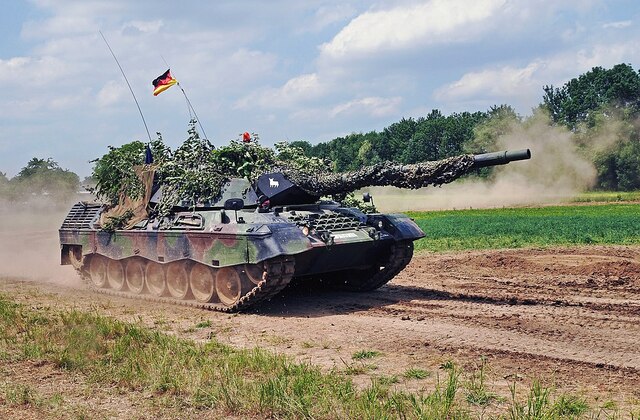 Танк «Леопард 1» з озброєння Німеччини зняли двадцять років тому. Фото: uk.wikipedia.org