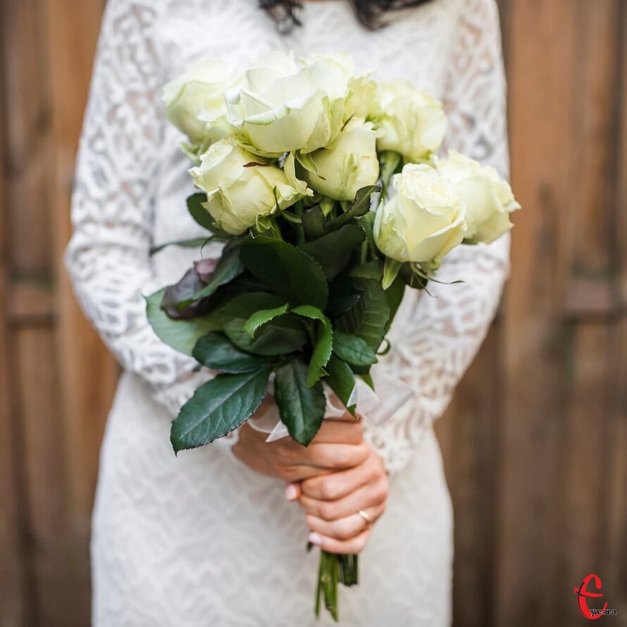 Квіти для ідеального весільного букету від Flowers Story у Запоріжжі
